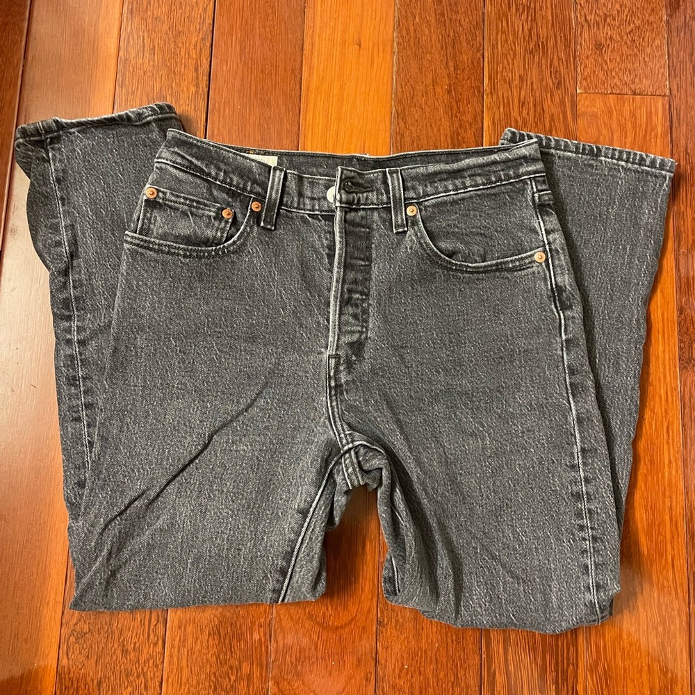 Levi's 501 Black Crop Straight Jeans